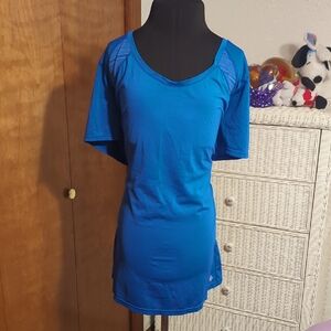 Tek Gear Women's Bright Blue Short Sleeve Top